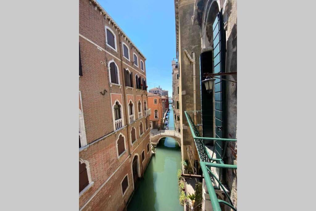 Leoncini With A Wonderful Canal View Венеция Екстериор снимка